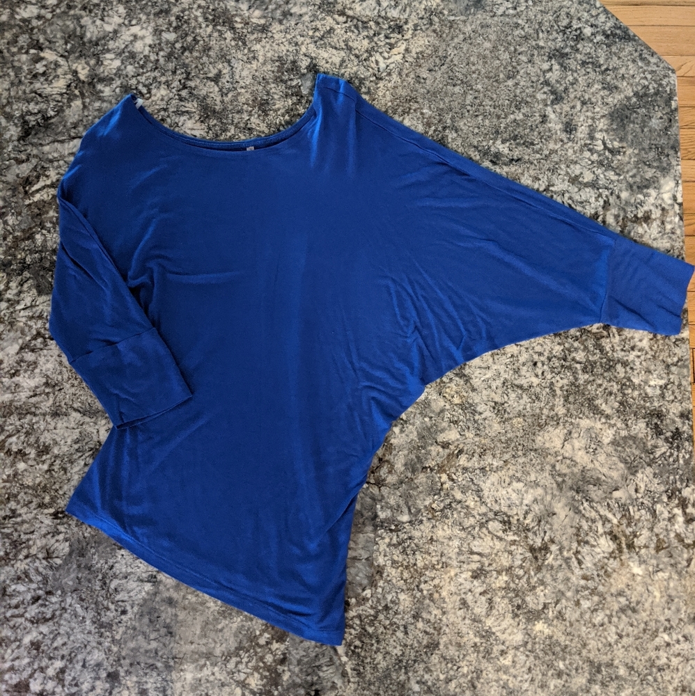 Heart Hips top